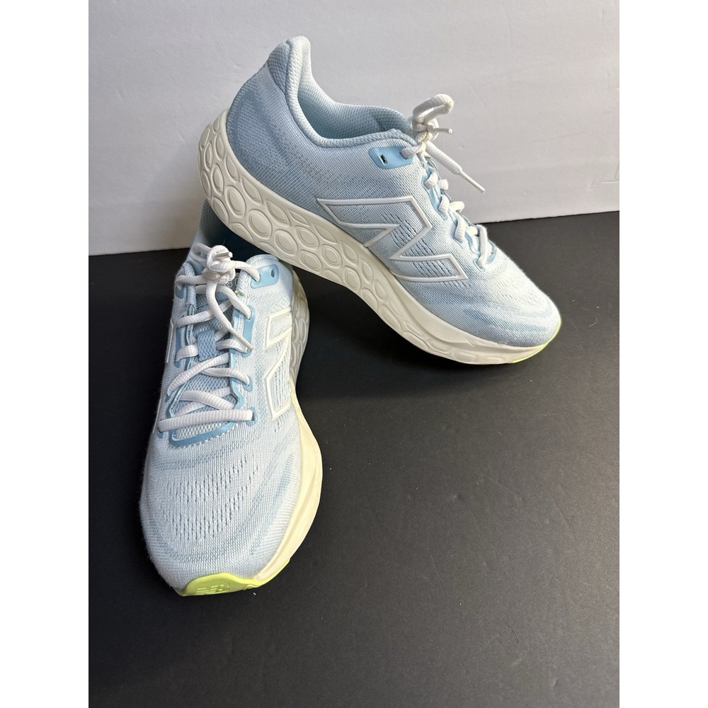 New Balance 680v8 Women's 9 B Blue Running Shoes Fresh Foam W680LT8